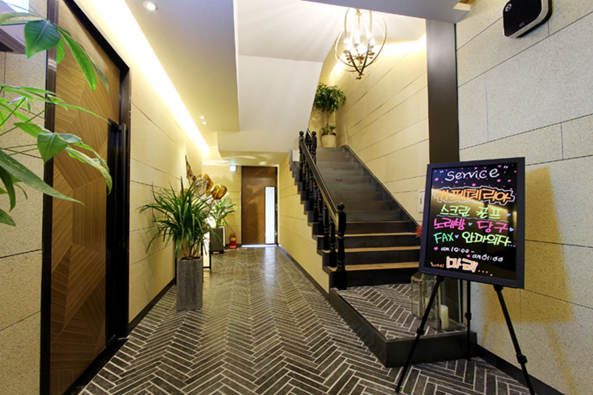 Jeonju Mari Hotel Exterior foto